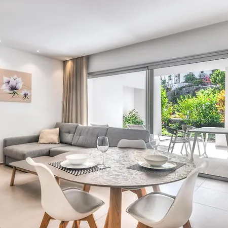 Дом отдыха Ancor 0-3 Pool View 1b *